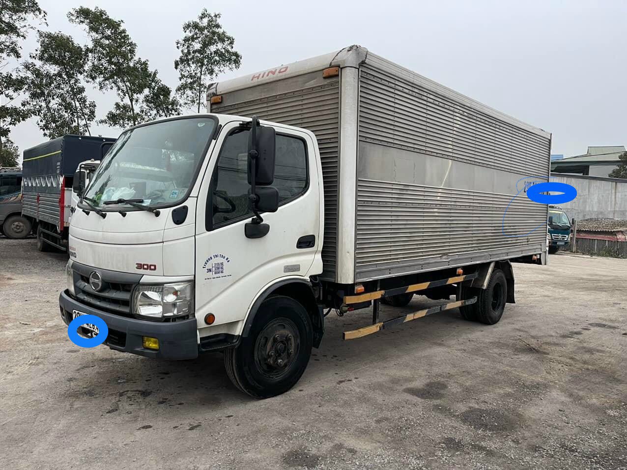 GIÁ XE HINO XZU352 THÙNG KÍN 3,5 TẤN CŨ BÁN